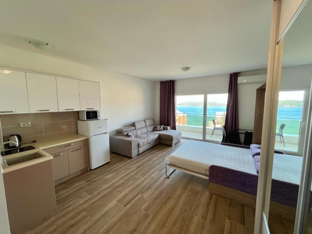 Apartments Gc 3 Rafajlovići Buitenkant foto